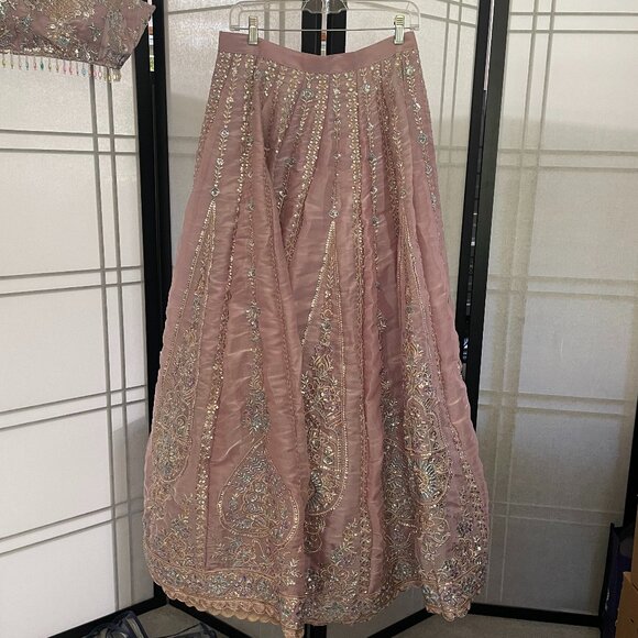 Dusty Purple Embroidered Organza Lehenga - Picture 6 of 16